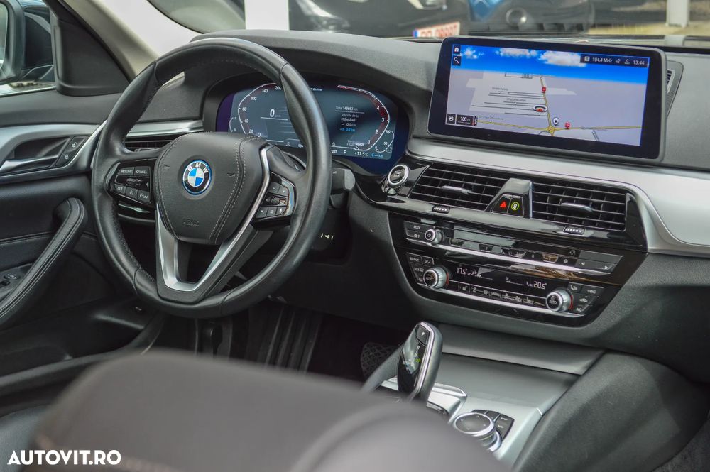 BMW Seria 5 520e Aut. Luxury Line - 5