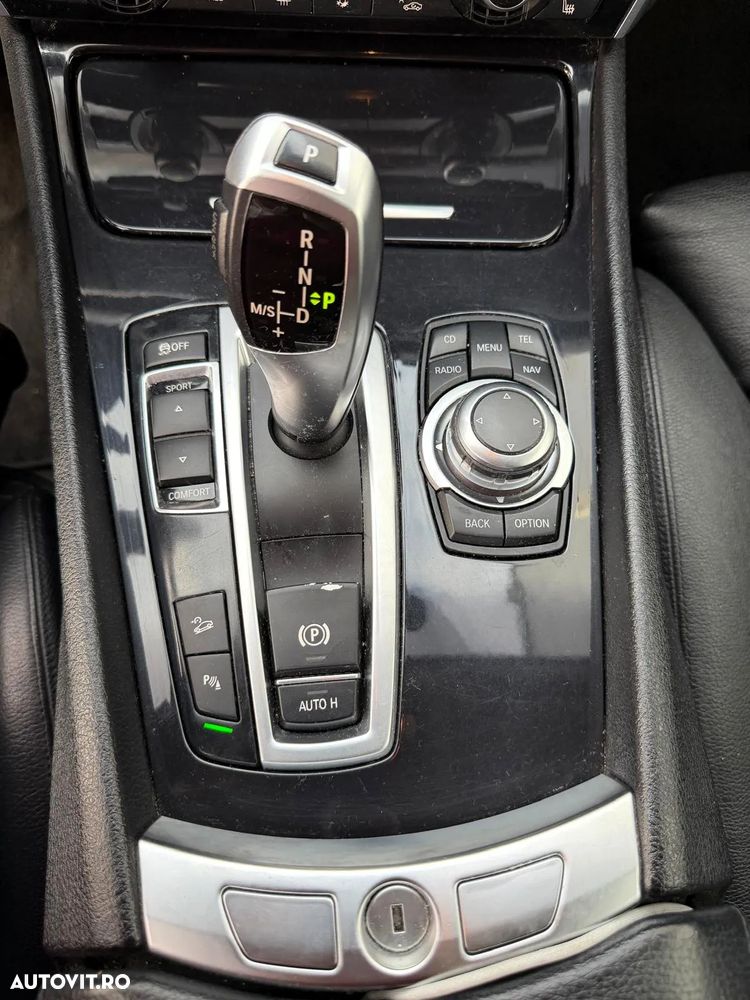 BMW Seria 5 530d xDrive Gran Turismo - 19