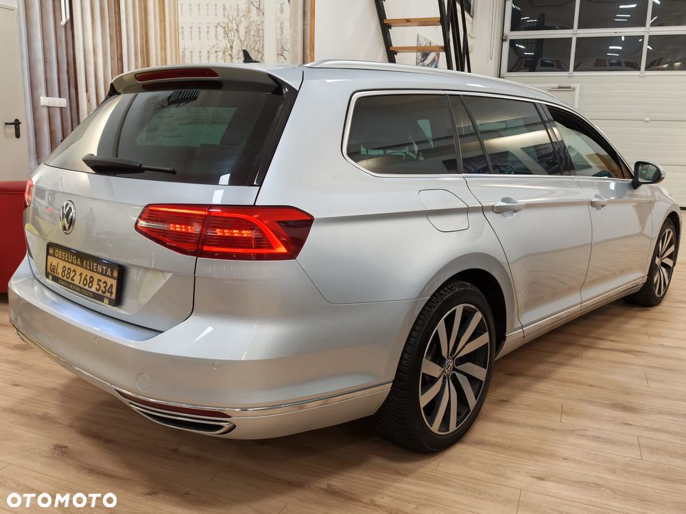 Volkswagen Passat 2.0 TDI Bi-Turbo BMT 4Mot Highline DSG - 15