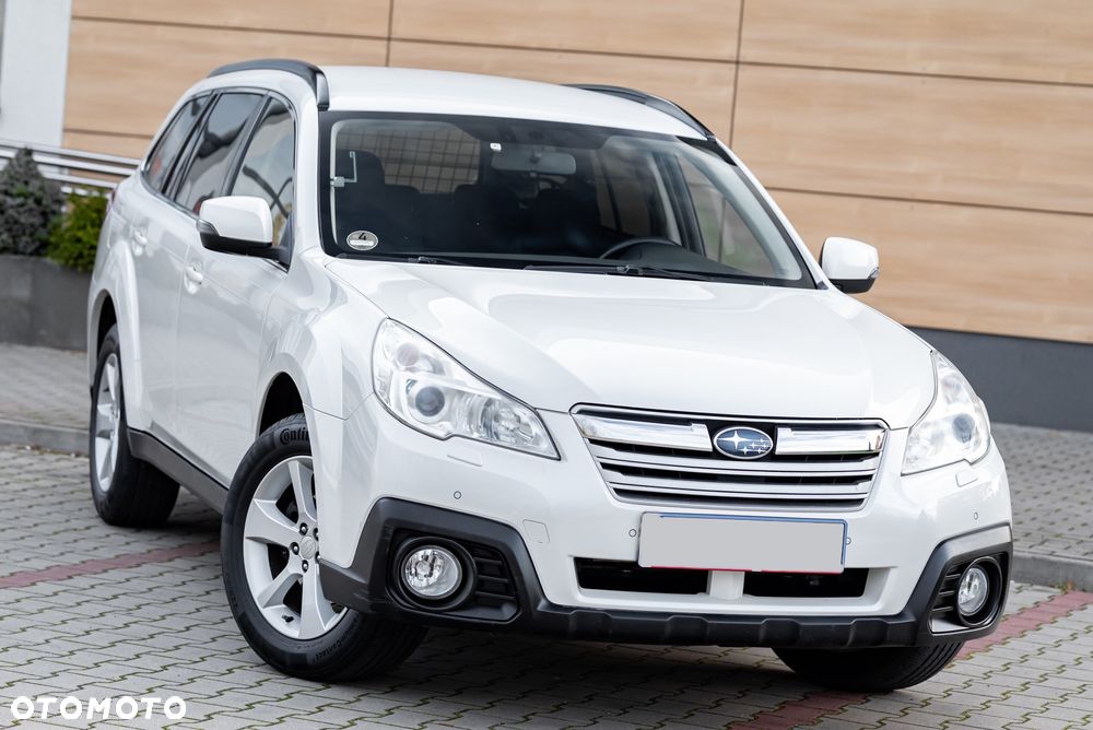 Subaru Outback 2.5i Lineartronic Comfort - 1