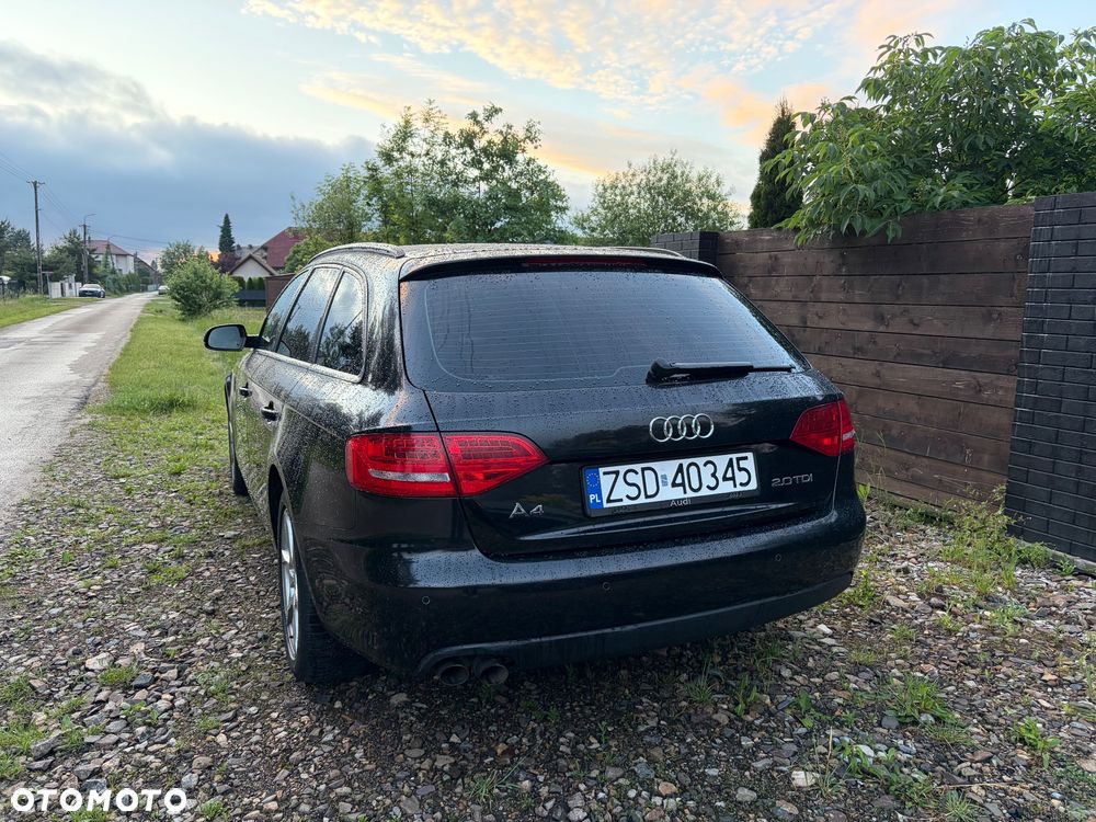 Audi A4 Avant 2.0 TDI DPF Attraction - 2