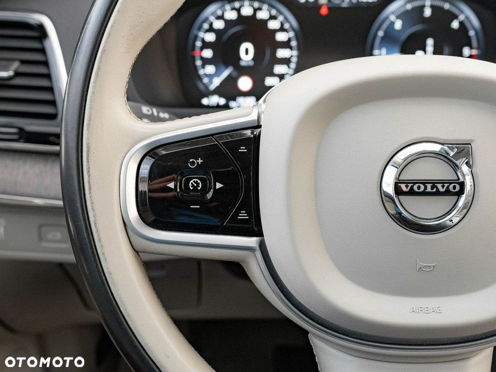 Volvo XC 90 B5 D AWD Inscription 7os - 16