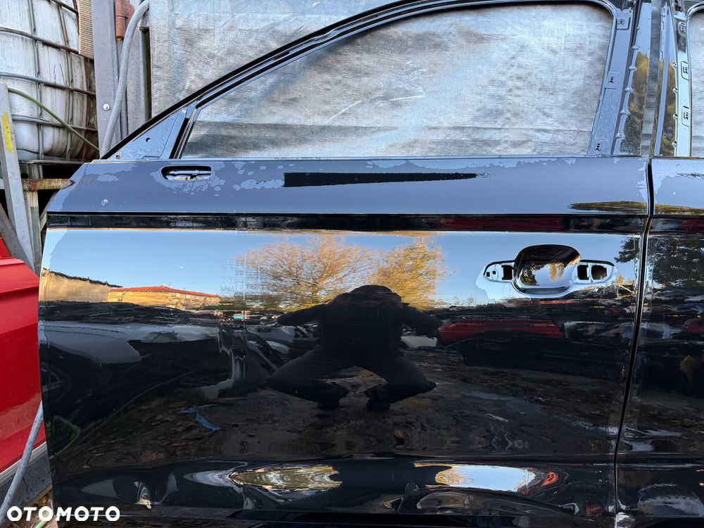 DRZWI LEWE PRZÓD LEWE PRZEDNIE LEWE TYŁ PRAWE PRZÓD AUDI Q5 II FY 80A - 30
