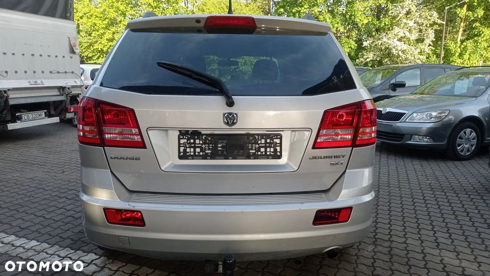 Dodge Journey 2.4 SXT - 15