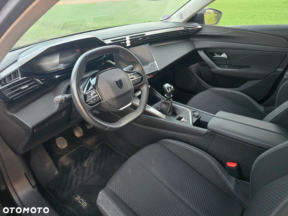 Peugeot 308 1.2 PureTech Allure S&S - 8