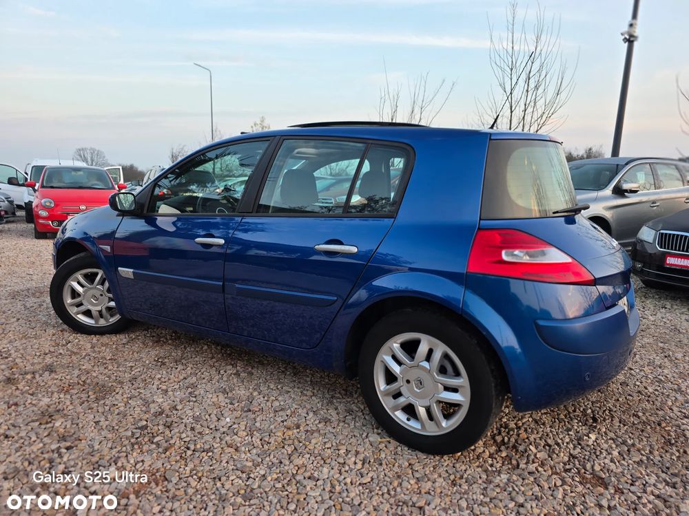 Renault Megane 2.0 Luxe Dynamique - 8