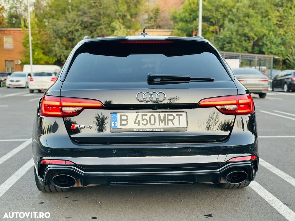 Audi RS4 Avant quattro Tiptronic - 3