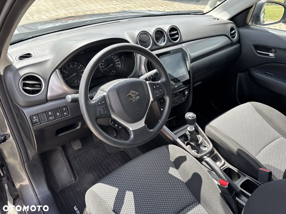 Suzuki Vitara 1.4 Boosterjet mHEV Premium 2WD - 9