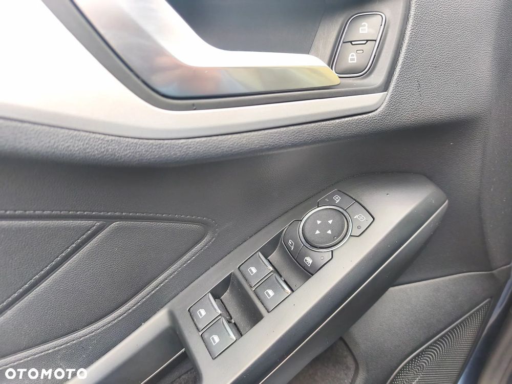 Ford Focus 1.0 EcoBoost Start-Stopp-System TITANIUM STYLE - 18