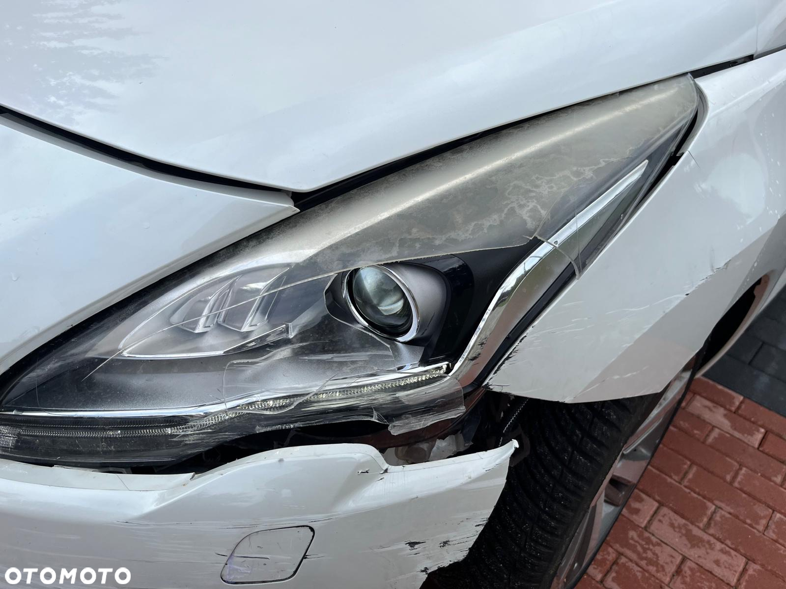 Peugeot 3008 1.6 THP Allure S&S EAT6 - 23