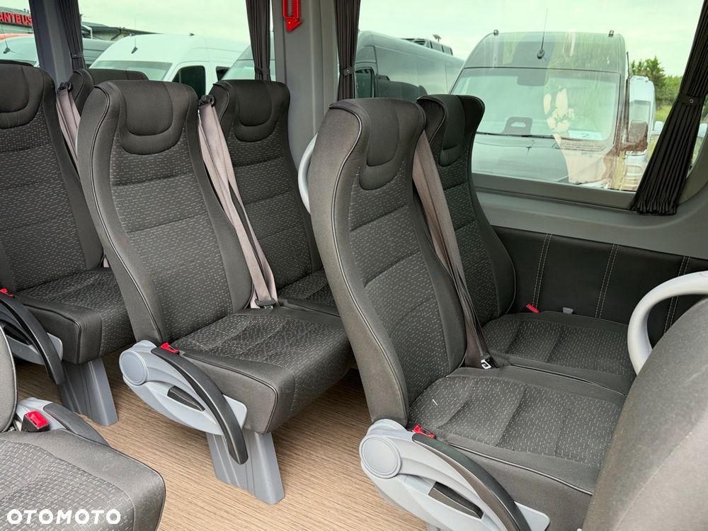 Mercedes-Benz Sprinter 516 - 15