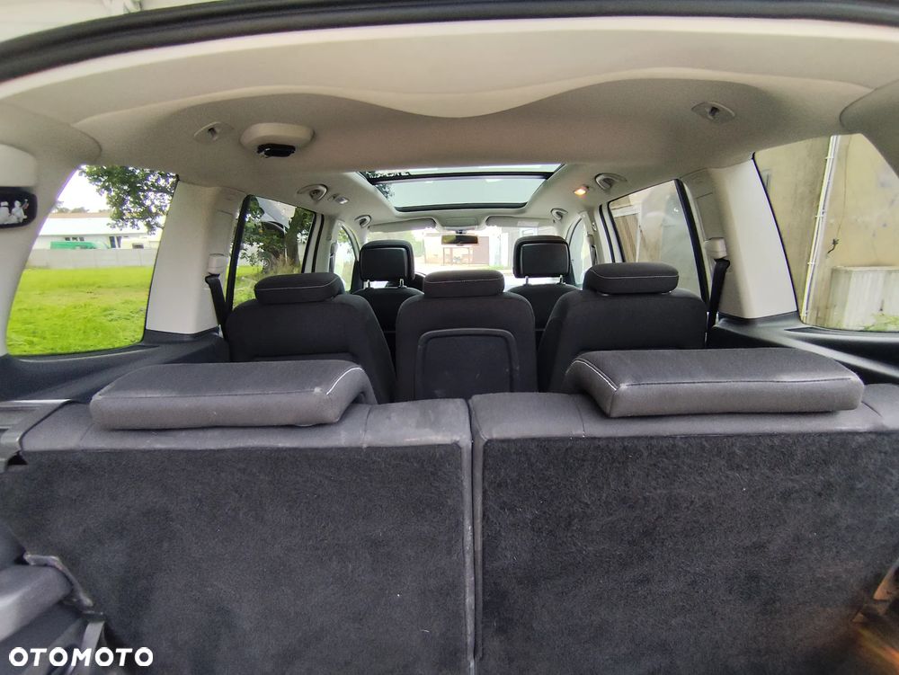 Volkswagen Touran 2.0 TDI DPF Highline Perfectline - 24