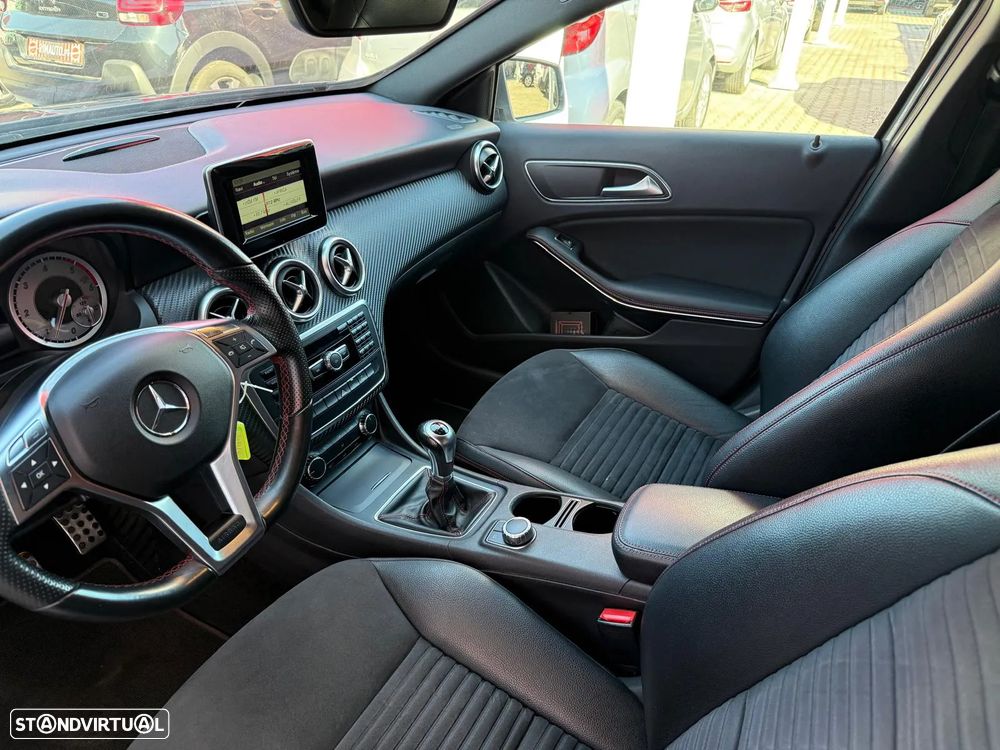 Mercedes-Benz A 220 - 18