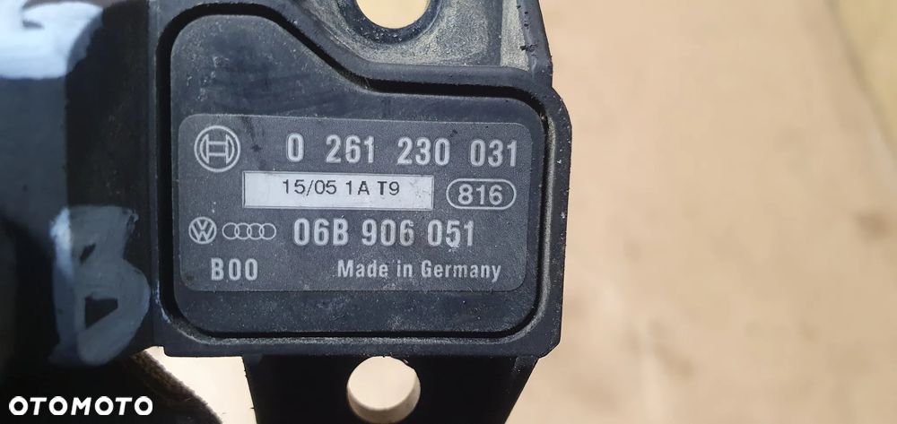 Czujnik ciśnienia MAP sensor VW Passat B6 2.0 FSI 06B906051 0261230031 - 5
