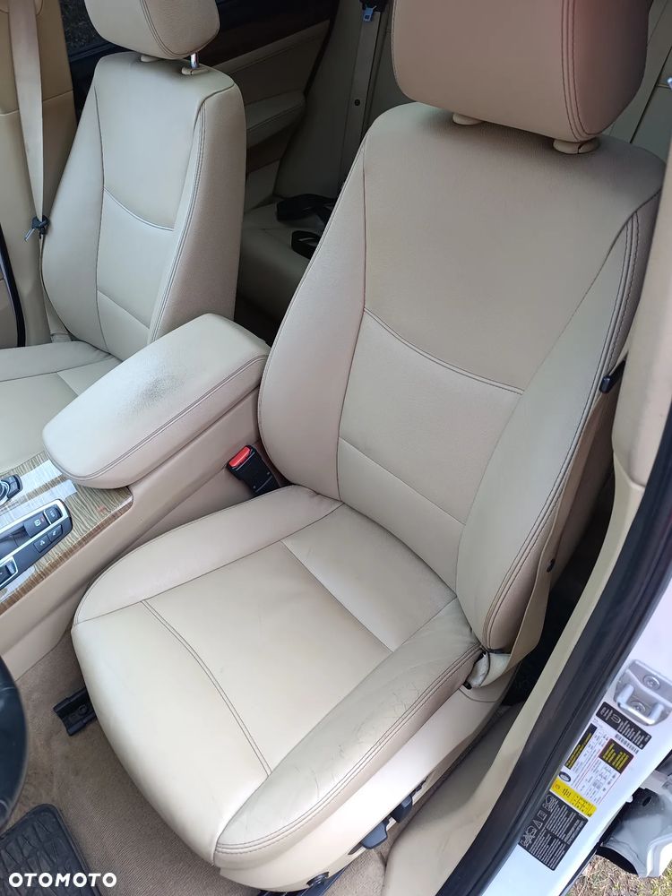 BMW X3 xDrive28i - 22