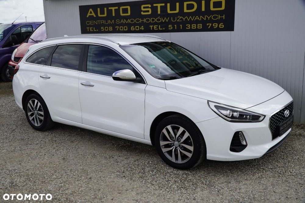 Hyundai i30 1.0 T-GDI Intro Edition - 37