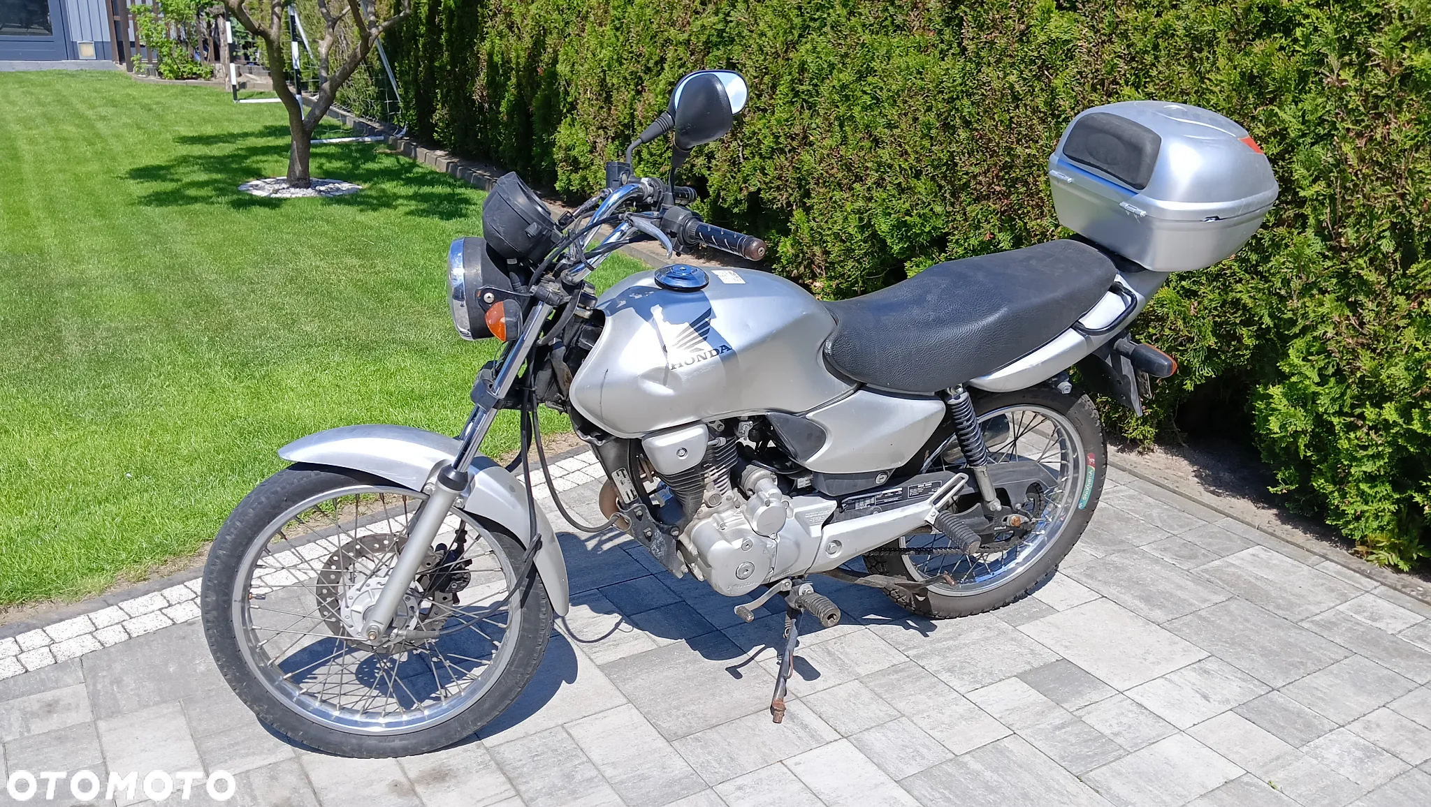Honda CG - 9