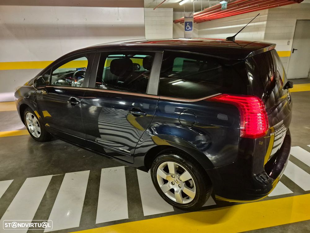 Peugeot 5008 1.6 E-HDi Tech-Motion CMP6 - 17
