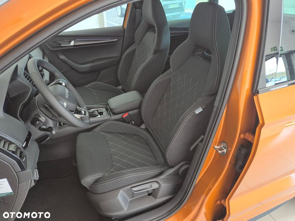 Skoda Karoq 1.5 TSI ACT Sportline DSG - 17