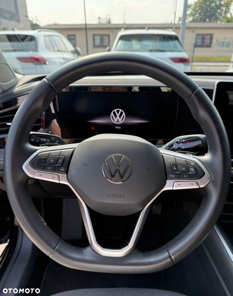 Volkswagen Passat - 14