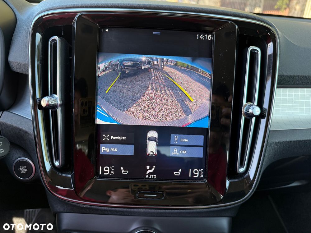 Volvo XC 40 - 19