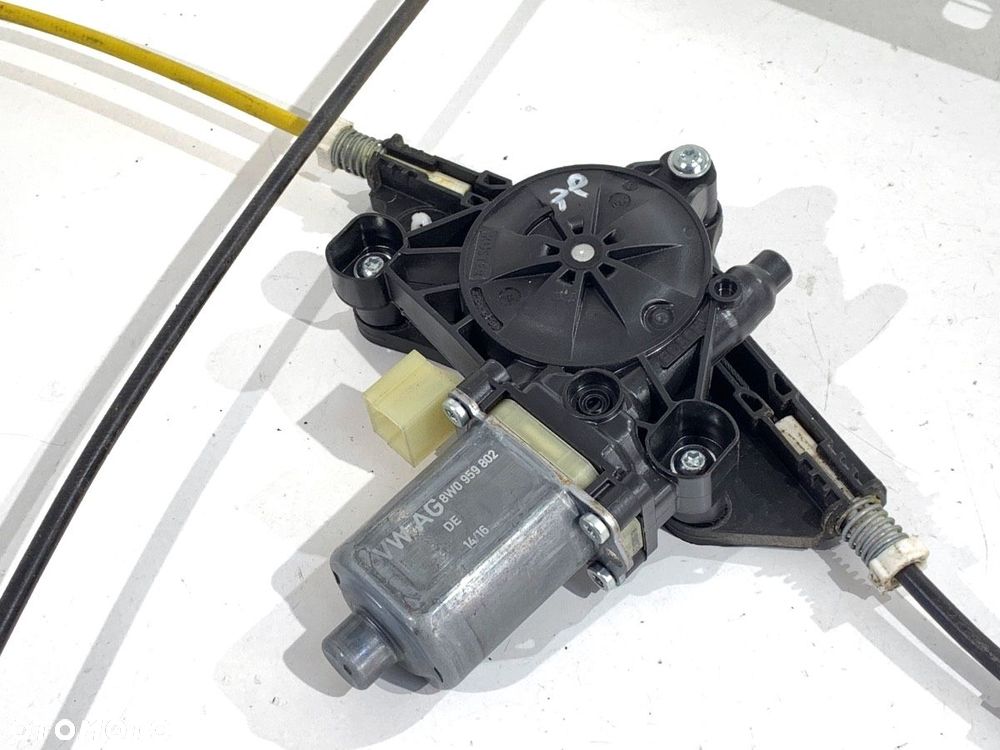 PODNOŚNIK SZYBY PRAWY PRZÓD  AUDI A4 B9 Avant (8W5, 8WD) 2015 - 2025 2.0 TDI 110 kW [150 KM] olej - 3