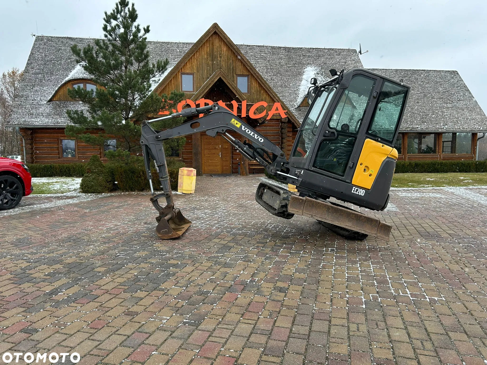 Volvo EC20D - 17