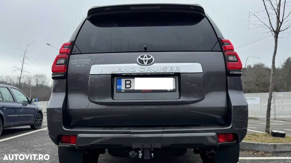 Toyota Land Cruiser 2.8l D-4D 204 CP A/T 7 locuri Executive - 4