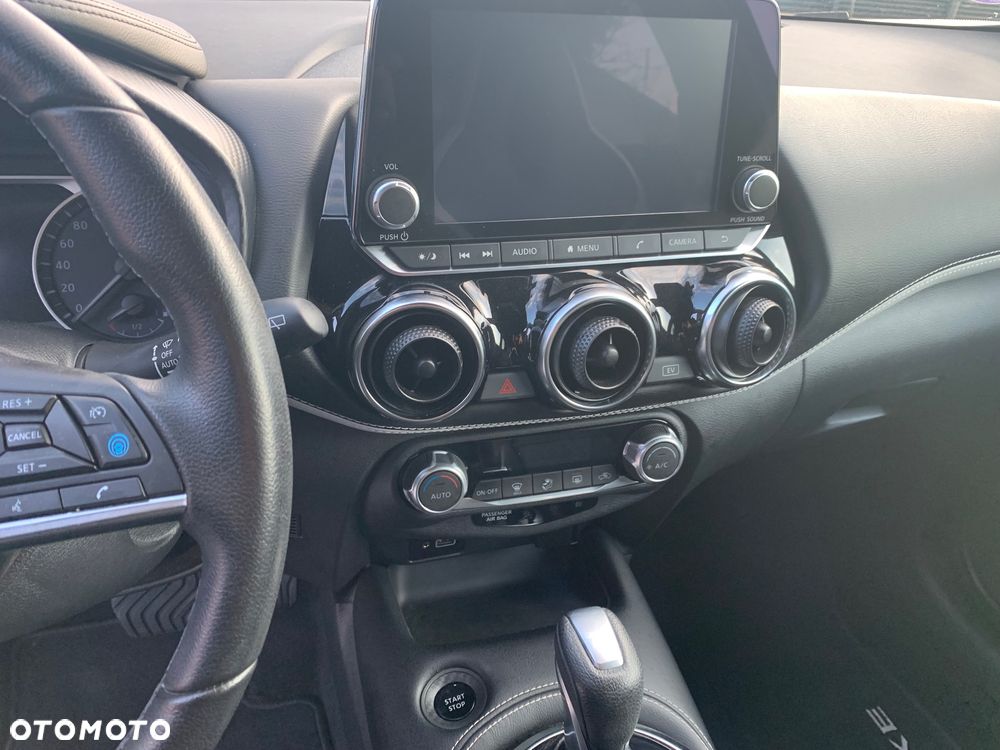 Nissan Juke 1.6 4AMT Premiere Edition - 21