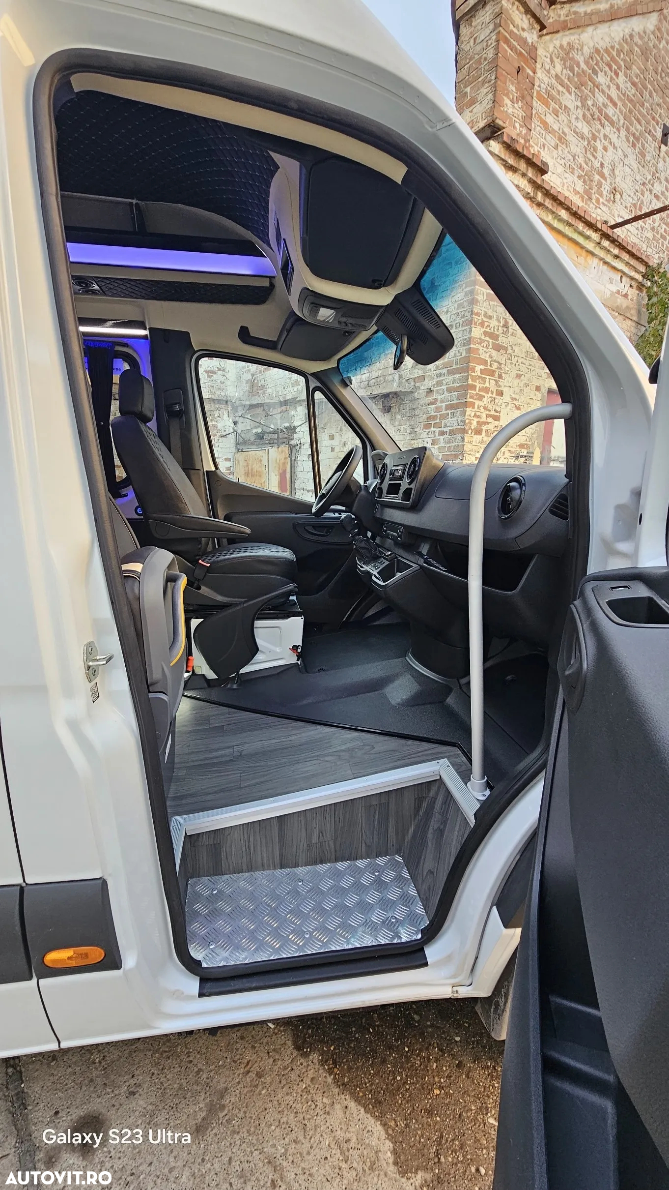 Mercedes-Benz SPRINTER - 8