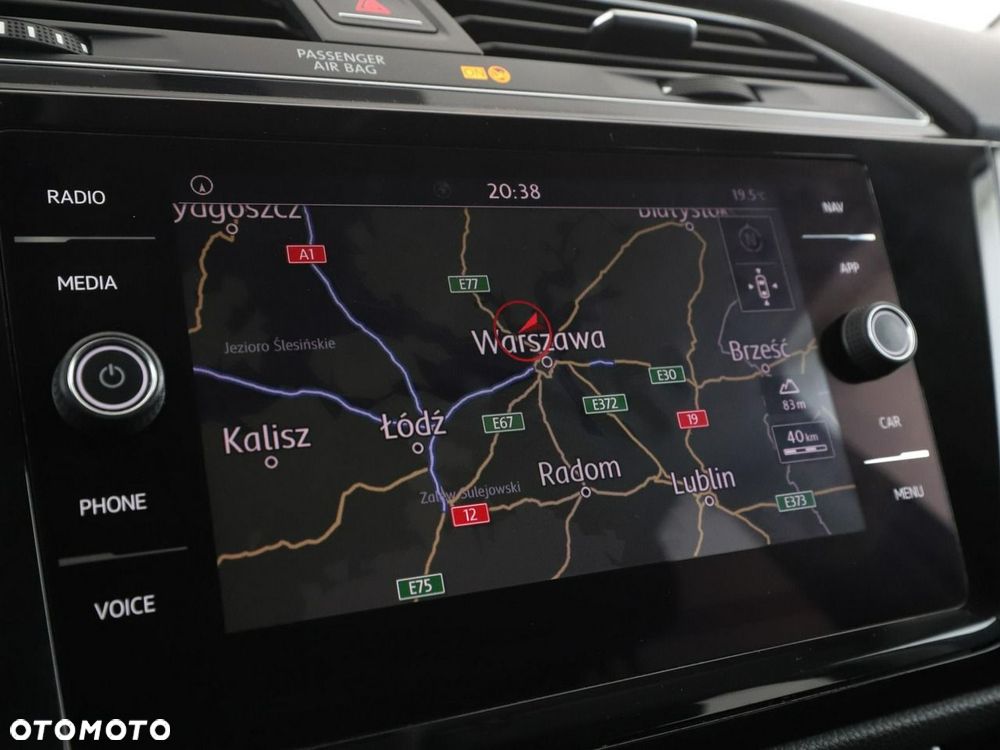 Volkswagen Touran 1.8 TSI BMT Highline DSG - 26