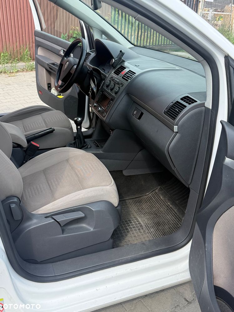 Volkswagen Touran 1.9 TDI Trendline - 11