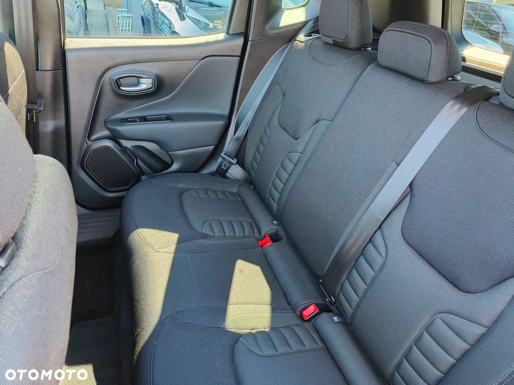 Jeep Renegade 1.5 T4 mHEV North Star FWD S&S DCT - 12