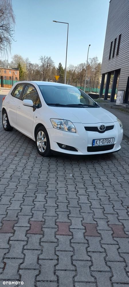 Toyota Auris 1.33 VVT-i - 1