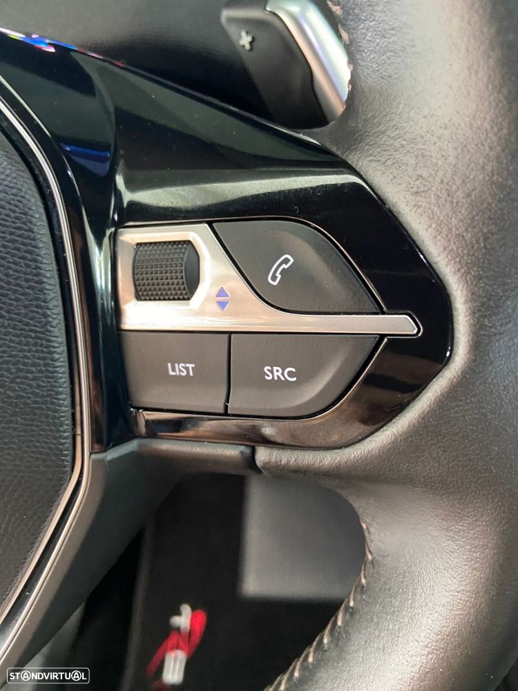 Peugeot 3008 1.5 BlueHDi Active Pack EAT8 - 18