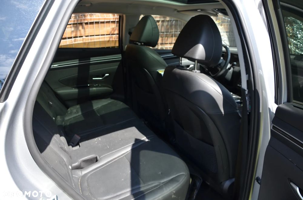 Hyundai Tucson 1.6 T-GDi HEV Platinum N Line 4WD - 13