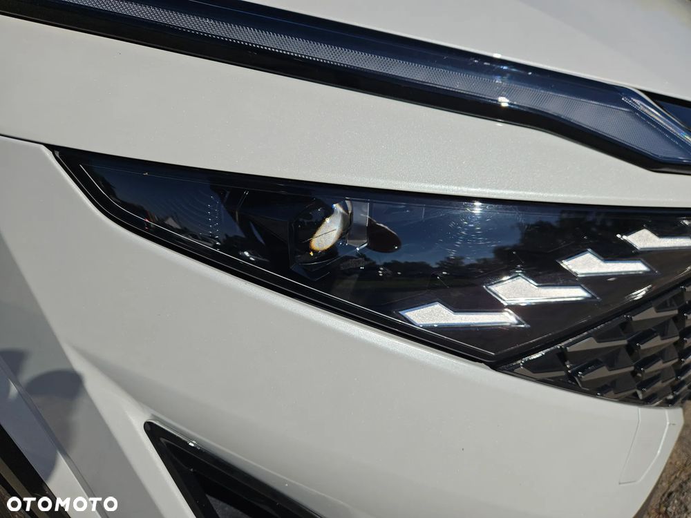 Nissan Qashqai - 10