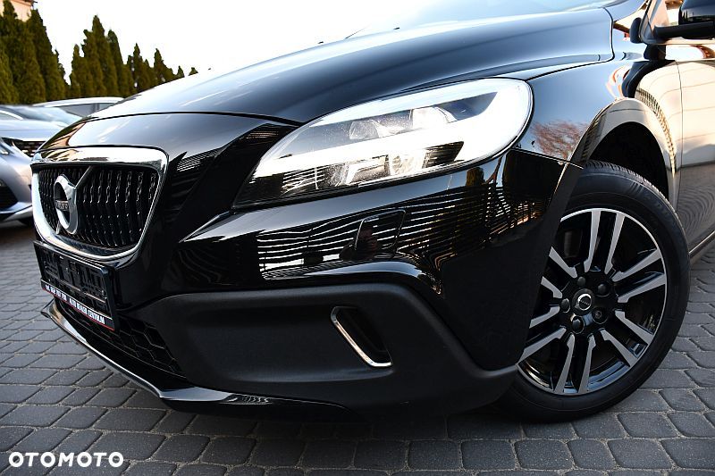 Volvo V40 Cross Country D2 Momentum - 35