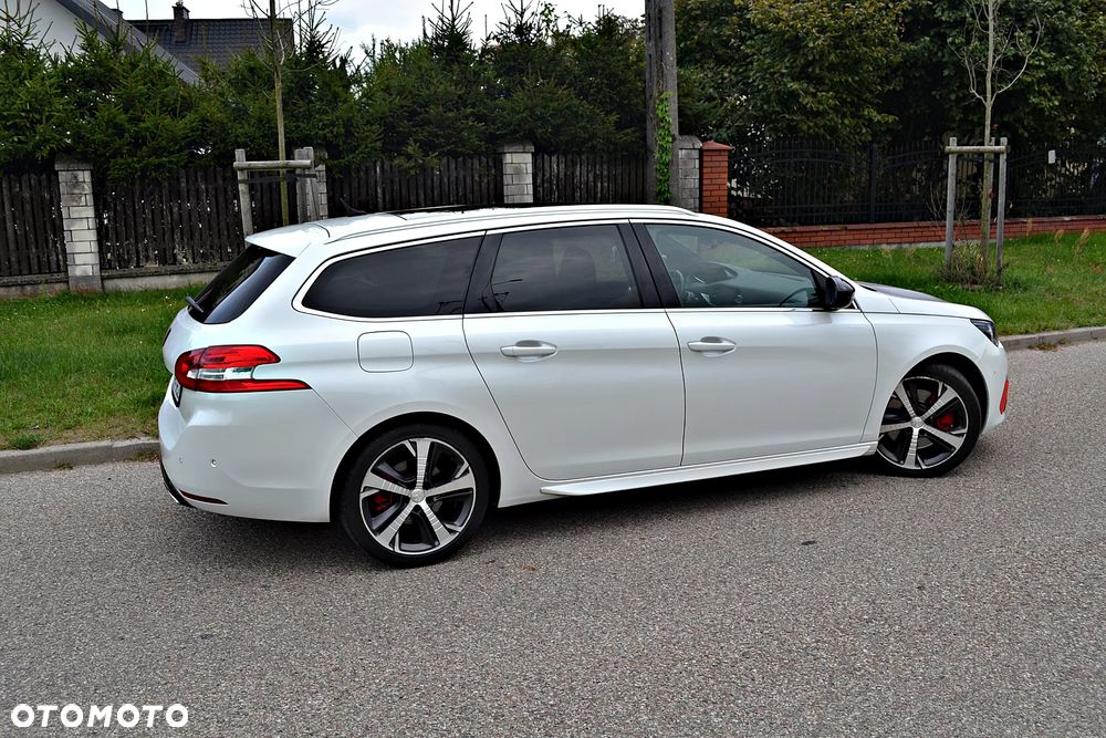 Peugeot 308 BlueHDi FAP 180 EAT8 Stop & Start GT - 18