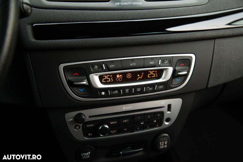 Renault Megane ENERGY dCi 130 Start & Stop Bose Edition - 24