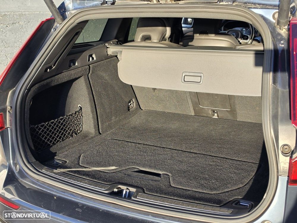Volvo V60 2.0 D4 R-Design Momentum Geartronic - 14