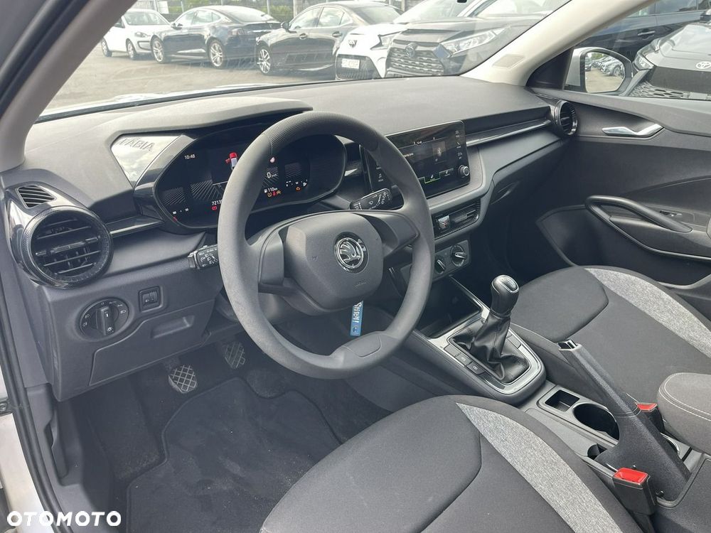 Skoda Fabia 1.0 Active - 7