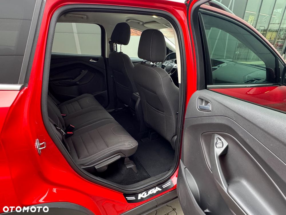 Ford Kuga - 16
