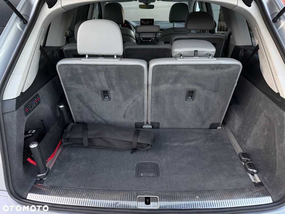 Audi Q7 3.0 TDI Quattro Tiptronic - 2