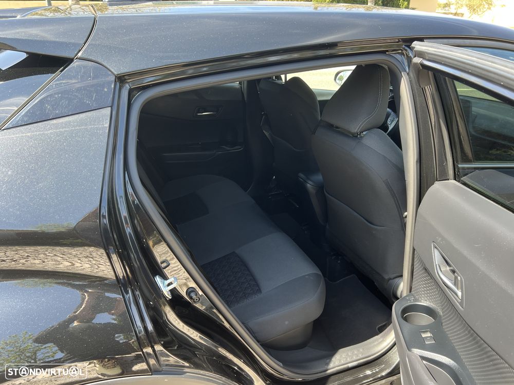 Toyota C-HR 1.8 HSD Exclusive+P.Luxury - 13