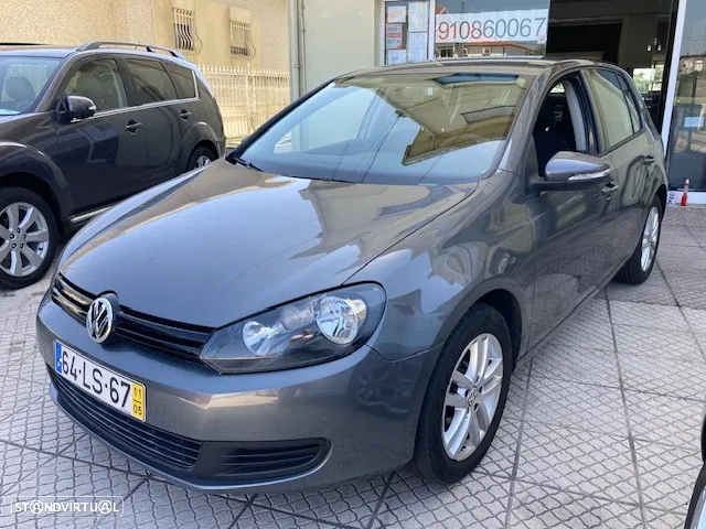 VW Golf 1.6 TDi Highline - 13