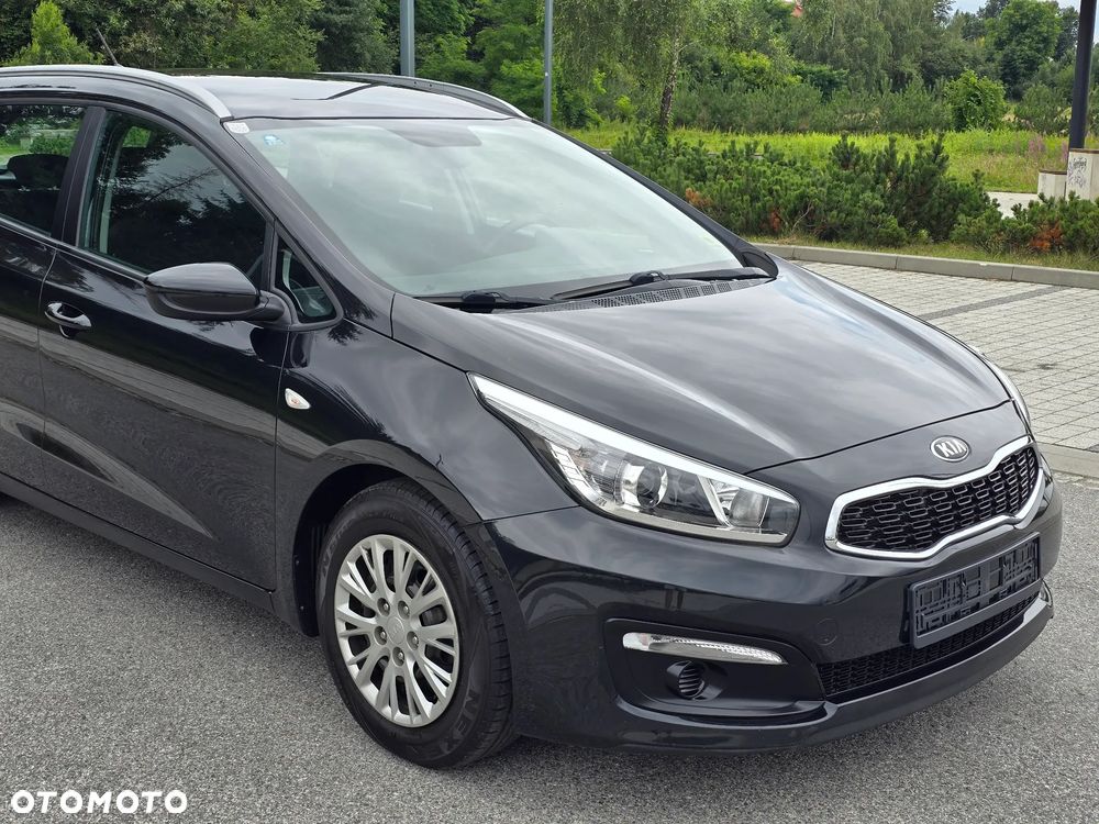 Kia Ceed 1.4 CRDi 90 Vision - 23