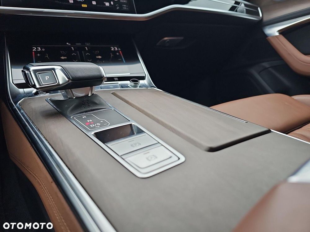 Audi A6 Avant - 19
