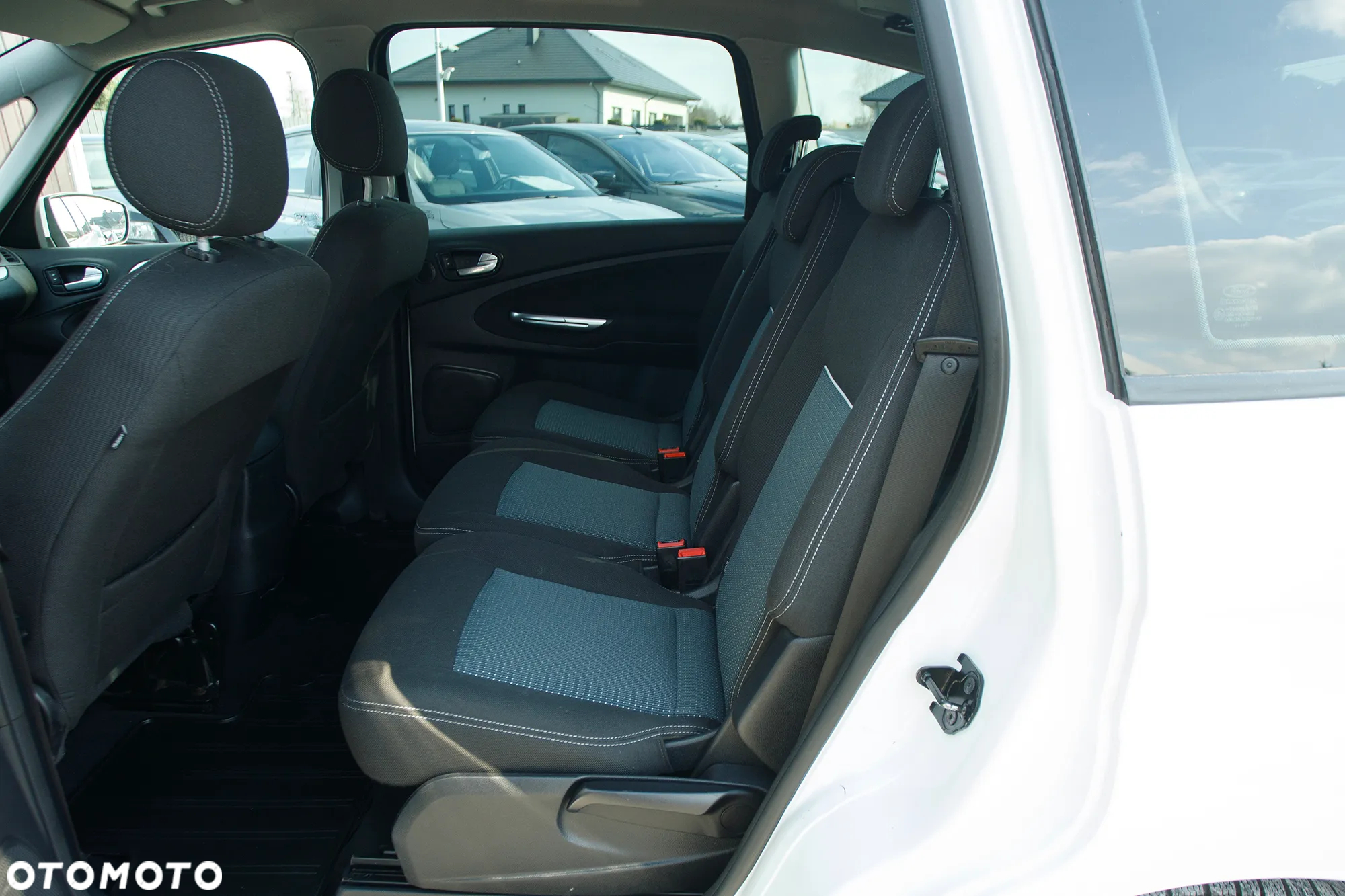 Ford S-Max 2.0 FF Titanium - 17
