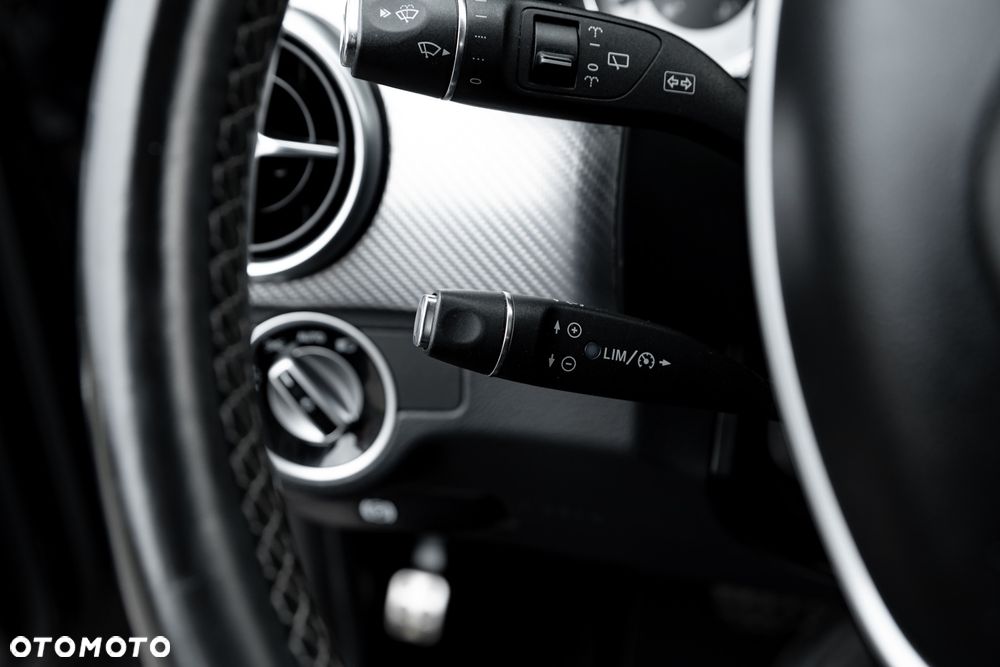 Mercedes-Benz GLK 220 CDI DPF 4Matic BlueEFFICIENCY 7G-TRONIC - 31